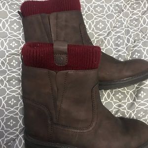 Tommy Hilfiger boots